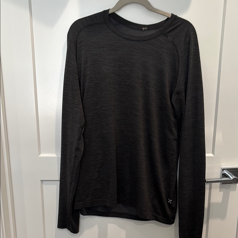 Lululemon Athletica Black Long Sleeve Tee Smooth Lightweight Crew